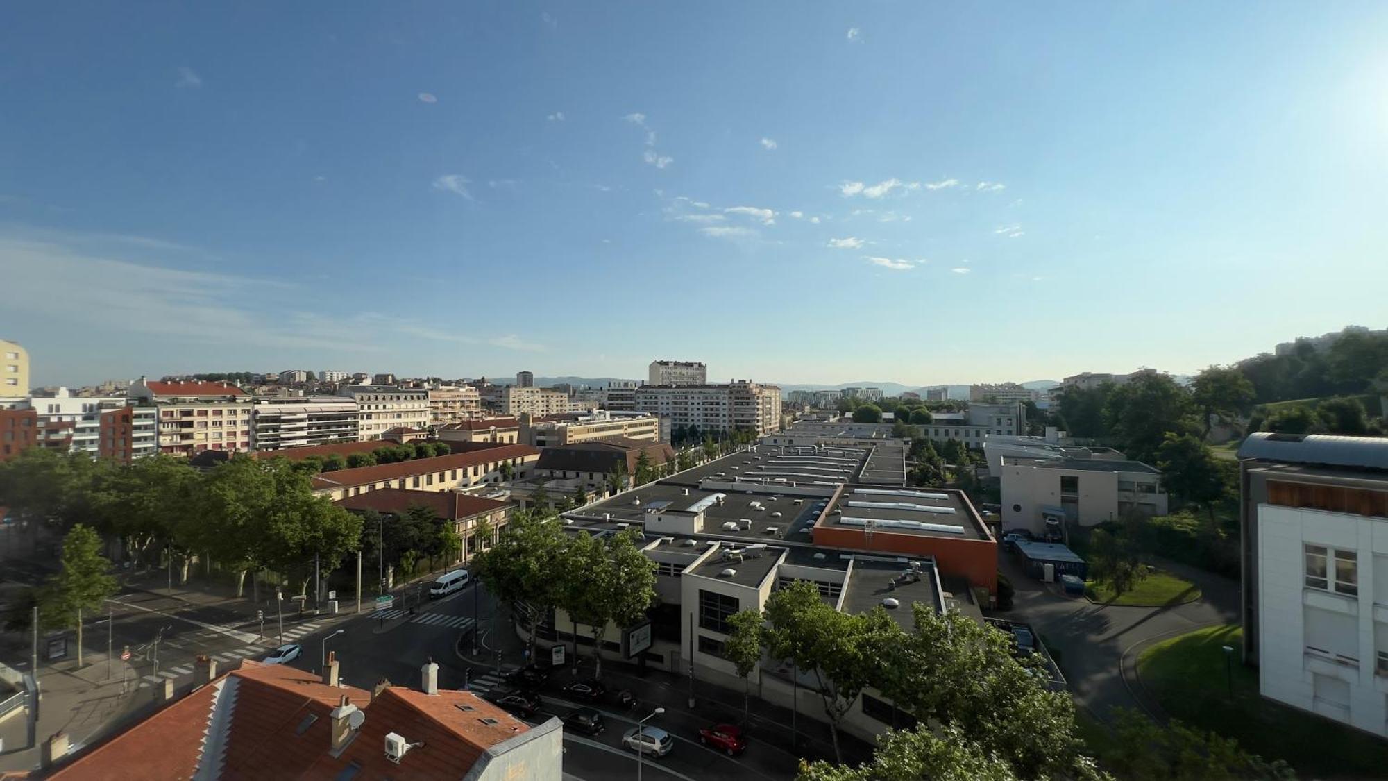 Ps5, Cinema & Jacuzzi - Skyline Luxe Apartment Saint-Etienne (Loire)